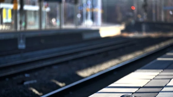Der Bahnverkehr war von der Absperrung am Essener Hauptbahnhof nicht betroffen. (Archivbild) - © Federico Gambarini/dpa