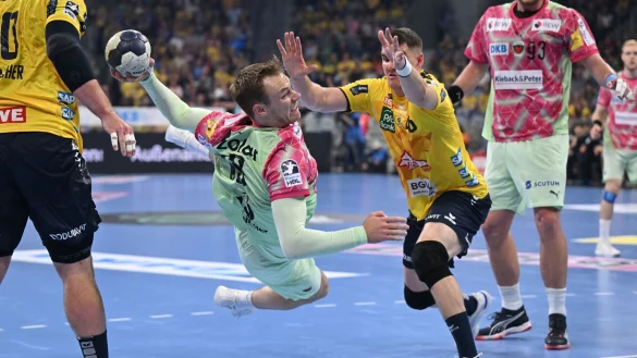 Mathias Gidsel wird bei den Füchsen erneut zum Erfolgsfaktor. - © Uli Deck/dpa