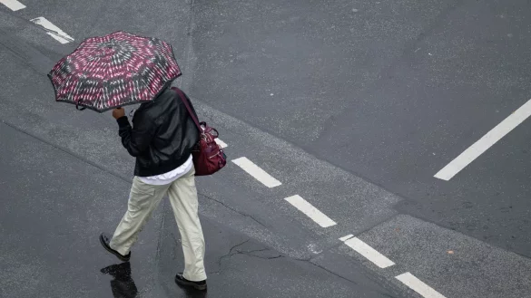 Mit Dauerregen in Teilen Deutschlands beginnt der Herbst. (Archivbild) - &copy; Boris Roessler/dpa