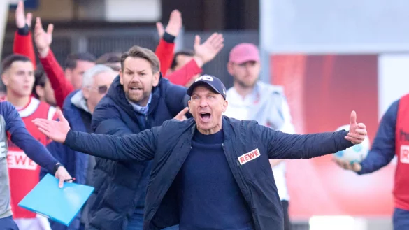 Immer wieder Ausfälle: Die Personalsituation für Kölns Trainer Struber ist nicht einfach. - © Bernd Thissen/dpa