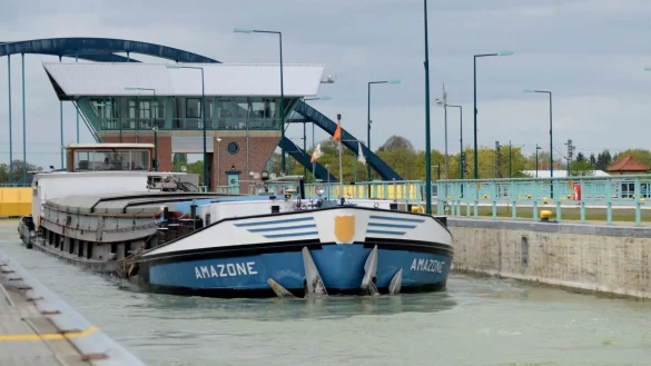 Durch die Schleuse M&uuml;nster sollen bald vor&uuml;bergehend keine Schiffe mehr fahren. (Archivbild) - &copy; Caroline Seidel/dpa
