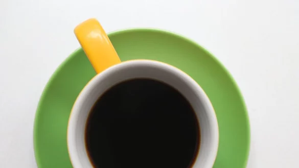 Macht er sie auch an? Dann geh&ouml;ren sie vielleicht zu einer Mehrheit, die Filterkaffee regelm&auml;&szlig;ig trinkt. (Archivbild) - &copy; picture alliance / Karl-Josef Hildenbrand/dpa