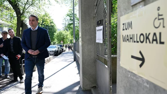 Wiens FP&Ouml;-Spitzenkandidat Dominik Nepp setzte im Wahlkampf auf die Themen Sicherheit und Migration. - &copy; Helmut Fohringer/APA/dpa