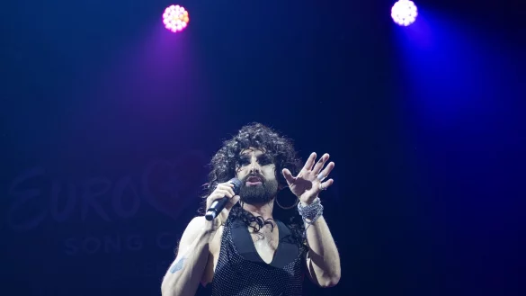 Conchita Wurst hat bald einen Gastauftritt im Berliner Musical «Romeo & Julia - Liebes ist alles». (Archivbild) - © Peter Schneider/KEYSTONE/dpa