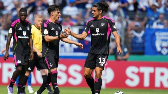 Bewahrte den HSV vor einer Blamage: Guilherme Ramos. - © Thomas Frey/dpa