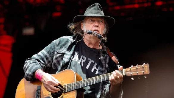 Neil Young m&ouml;chte ein Konzert in der Ukraine spielen. (Archivbild) - &copy; Nils Meilvang/epa/dpa