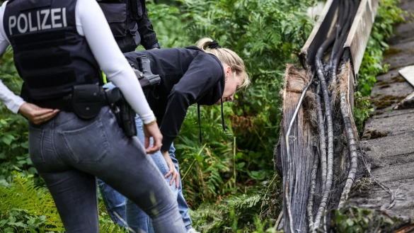 Brand im Kabelkanal: Polizei sieht Sabotage. - &copy; Christoph Reichwein/dpa