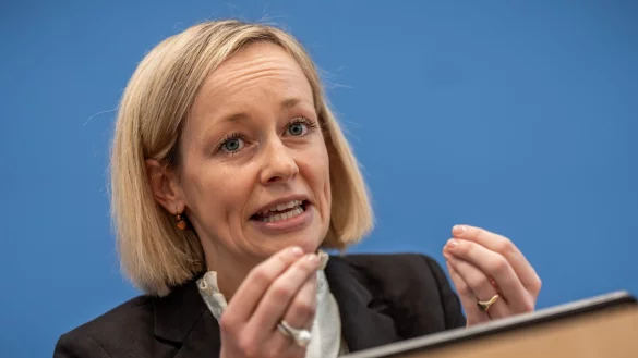 Datennutzbarkeit und Datenschutz schließen sich nicht aus, sagte Specht-Riemenschneider. - © Michael Kappeler/dpa