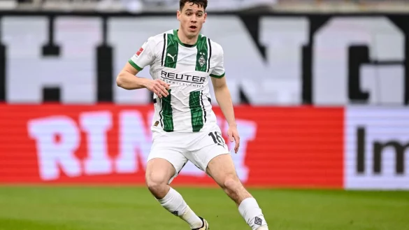 Philipp Sander fehlt Gladbach auch im Spiel beim FC St. Pauli. - &copy; Harry Langer/dpa