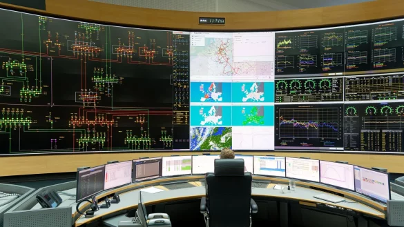 Amprion ist zusammen mit dem &Uuml;bertragungsnetzbetreiber Swissgrid f&uuml;r die &Uuml;berwachung der Netzfrequenz in Europa zust&auml;ndig. - &copy; Henning Kaiser/dpa