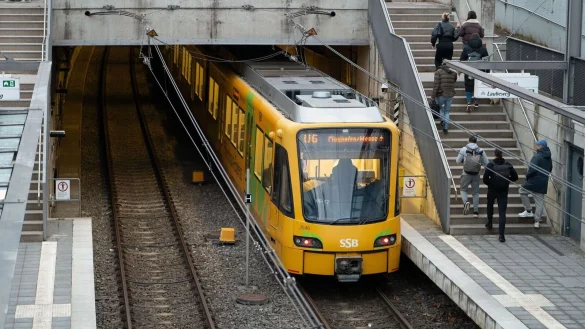 Im Tunnel an der Haltestelle Fasanenhof haben Forscher bereits untersucht, wie die W&auml;rme genutzt werden kann. - &copy; Helena Dolderer/dpa
