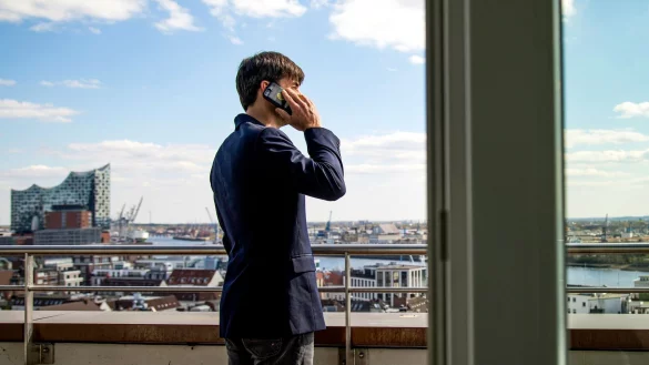 30 statt 40 Stunden? Immer mehr Unternehmen sind offen für flexible Arbeitszeitmodelle – ein Anruf kann Klarheit schaffen. - © Christin Klose/dpa-tmn