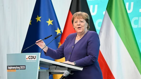 Ex-Kanzlerin Angela Merkel hält die transatlantische Partnerschaft für unverzichtbarer denn je. - © Roberto Pfeil/dpa