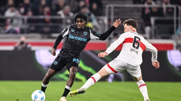 Jeremie Frimpong steht nach Medienberichten vor einem Wechsel in die Premier League. - © Harry Langer/dpa