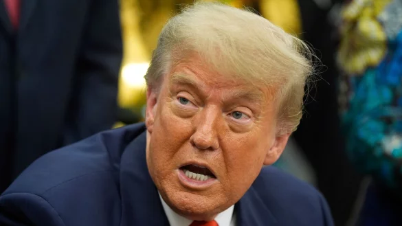 Trumps übt wegen des Korruptionsprozesses gegen seinen Verbündeten Netanjahu erneut scharfe Kritik an Israels Jutsiz. (Archivbild) - © Manuel Balce Ceneta/AP/dpa