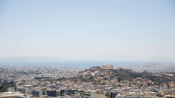 In der Hauptstadt Athen schreckte das Beben viele Menschen aus dem Schlaf. (Archivbild) - &copy; Socrates Baltagiannis/dpa