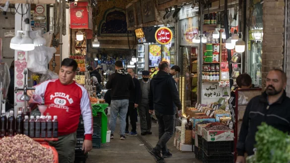Am Sonntag greifen wieder fr&uuml;here UN-Sanktionen gegen den Iran. (Archivbild) - &copy; Arne Immanuel B&auml;nsch/dpa
