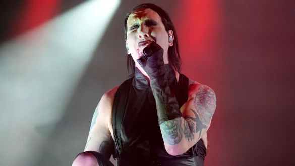 Schock-Rocker Marilyn Manson kommt um eine Anklage herum. (Archivbild) - &copy; Rob Grabowski/Invision/dpa