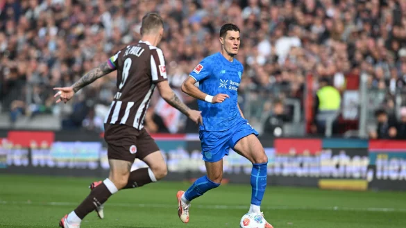 Patrick Schick verletzte sich im Spiel beim FC St. Pauli und f&auml;llt vorest aus. - &copy; Carmen Jaspersen/dpa