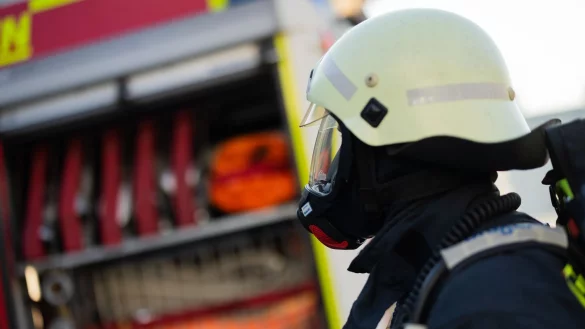 Die Feuerwehr wurde am Samstag zu einem Brand in einer Obdachlosenunterkunft alarmiert. (Symbolbild) - &copy; Rolf Vennenbernd/dpa