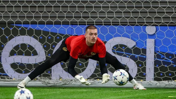 Neue Nummer zwei f&uuml;r K&ouml;ln - &copy; Jan Woitas/dpa