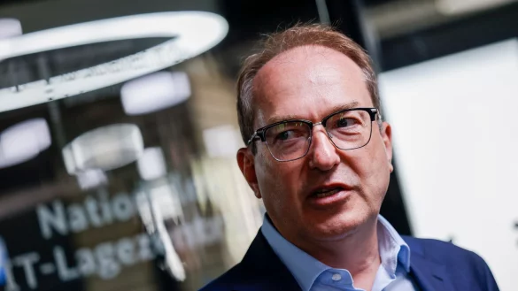 Das BSI soll laut Dobrindt mit mehr Geld ausgestattet werden, um die Cyber-Sicherheit zu st&auml;rken. - &copy; Thomas Banneyer/dpa