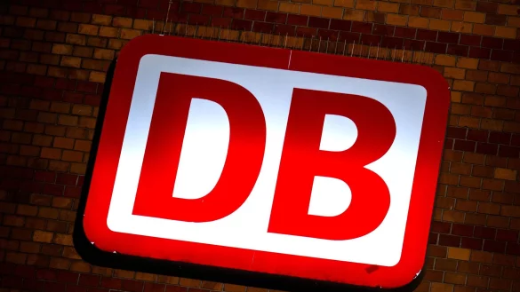 Wer f&uuml;hrt k&uuml;nftig die Deutsche Bahn - und wohin? Wer auch immer es wird: Herausforderungen gibt es genug. (Symbolbild) - &copy; Sina Schuldt/dpa
