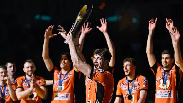 Die BR Volleys sind der Titelverteidiger bei den M&auml;nnern. - &copy; Uwe Anspach/dpa