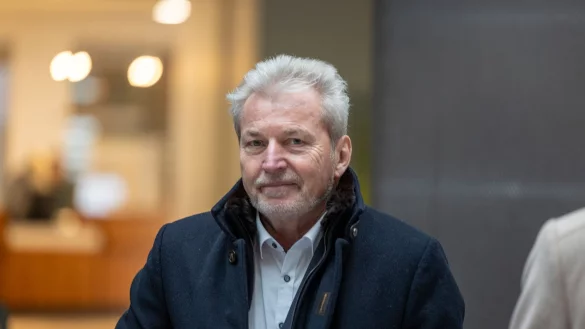 Winterhoffs Verteidigerin wies die Vorwürfe gegen ihren Mandanten zurück. - © Thomas Banneyer/dpa