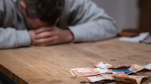 Viele Haushalte in Deutschland sind &uuml;berschuldet. (Symbolbild) - &copy; Hannes P Albert/dpa