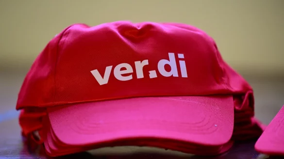 Verdi kündigt punktuelle Warnstreiks im öffentlichen Dienst an. (Symbolbild) - © Martin Schutt/dpa