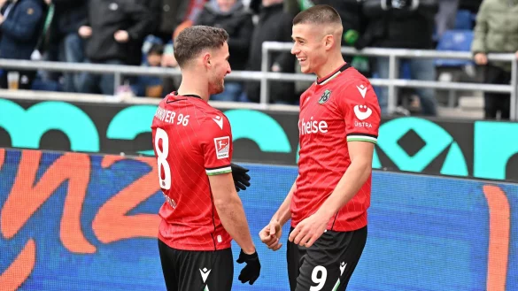 Das Tor von Nicolo Tresoldi war am Ende zu wenig. - © Swen Pförtner/dpa