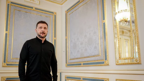 Der ukrainische Präsident Wolodymyr Selenskyj fordert schärfere Sanktionen gegen Russland. (Archivbild) - © Kay Nietfeld/dpa