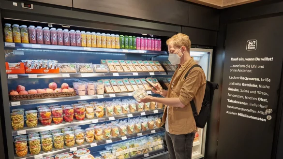 In den vergangenen Jahren er&ouml;ffneten auch einige Service Stores, die rund um die Uhr ge&ouml;ffnet hatten. (Archivbild) - &copy; Georg Wendt/dpa