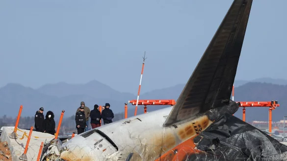 Die Maschine mit 181 Menschen an Bord war am Sonntag bei der Landung verunglückt. - © Uncredited/YONHAP/AP/dpa
