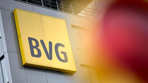 Finden BVG und Verdi in einer Schlichtung zueinander? - &copy; Michael Ukas/dpa