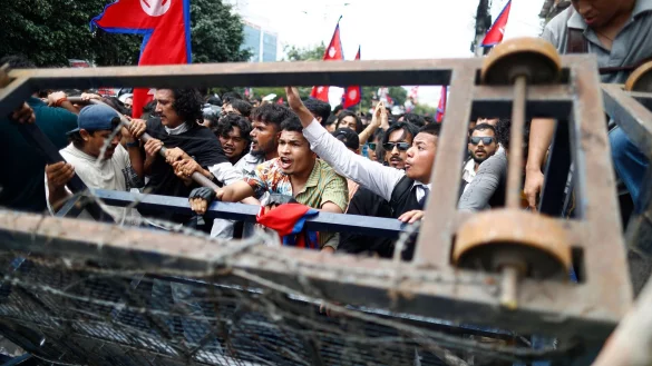 Demonstranten protestierten gegen Korruption und die Abschaltung der sozialen Medien durch die Regierung Nepals. - &copy; Skanda Gautam/ZUMA Press Wire/dpa