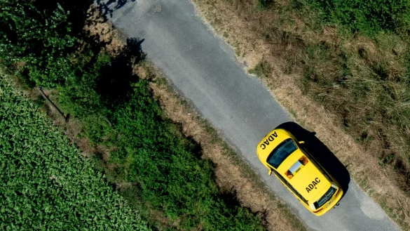 Die ADAC Pannenhilfe wird mittlerweile auch von einer steigenden Zahl von Radfahrern zu Hilfe gerufen. (Foto: Illustration) - © Hauke-Christian Dittrich/dpa