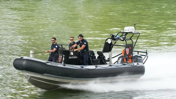 Nach dem Fund von vier Leichen in der Seine hat die Polizei einen Mann unter Mordverdacht festgenommen (Archivbild). - &copy; Michael Kappeler/dpa