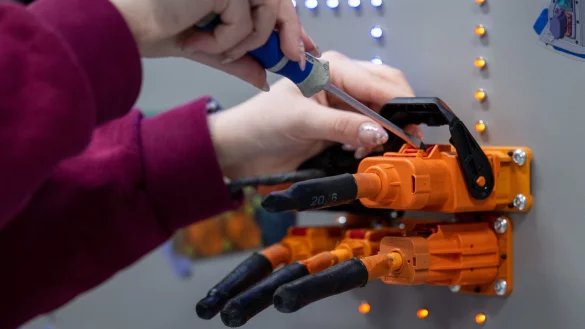 Frauen mit Meistertitel f&uuml;llen L&uuml;cken im Handwerk. (Archivbild) - &copy; Hendrik Schmidt/dpa