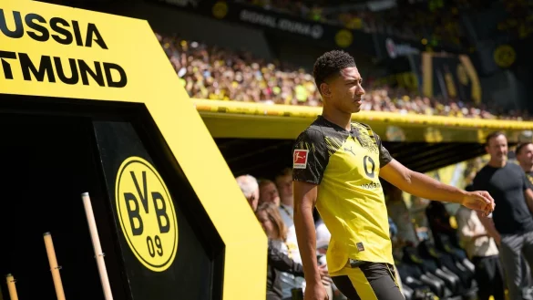 Seine Eltern sollen nach dem Auftakt in Hamburg in den Katakomben f&uuml;r Wirbel gesorgt haben: Jobe Bellingham. (Archivbild) - &copy; Bernd Thissen/dpa