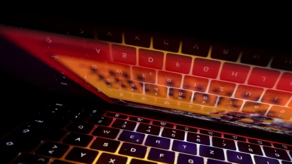 Online-Kriminelle versuchen beim Phishing beispielsweise, ein Online-Bankkonto zu pl&uuml;ndern. (Symbolbild) - &copy; Karl-Josef Hildenbrand/dpa