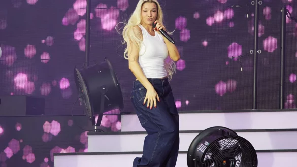 Shirin David bringt ihr drittes Album heraus. (Archivbild) - © Joerg Carstensen/dpa