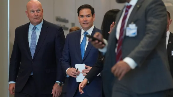 Schlug bei seinem ersten Nato-Treffen in Brüssel einen vergleichsweise moderaten Ton an: US-Außenminister Marco Rubio. - © Jacquelyn Martin/Pool AP/AP/dpa