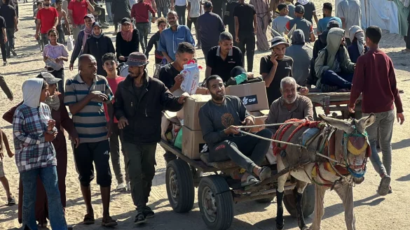 Die Stiftung GHF will zwei ihrer Hilfszentren wieder &ouml;ffnen. (Archivbild) - &copy; Abdullah Abu Al-Khair/APA Images via ZUMA Press Wire/dpa