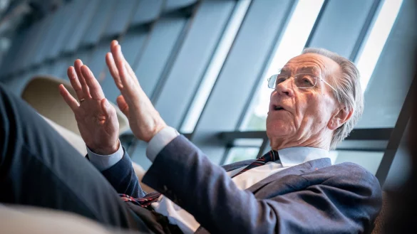 Müntefering war Vize-Kanzler, SPD-Vorsitzender und Bundesminister. (Archivbild) - © Kay Nietfeld/dpa