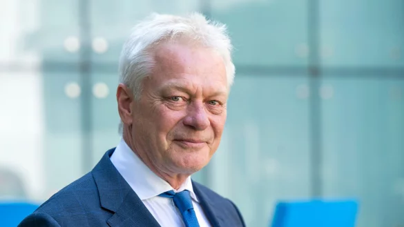 Der designierte Agrarminister Alois Rainer ist gegen eine Erhöhung der Mehrwertsteuer auf Fleisch. (Archivbild) - © Peter Kneffel/dpa