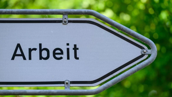 Die Zahl der Arbeitslosen in Deutschland ist im September wieder unter die Drei-Millionen-Grenze gesunken (Archivbild). - &copy; Patrick Pleul/dpa