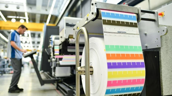 Der Maschinenbauer Heidelberger Druck verlost Pr&auml;mien unter Mitarbeitern ohne Krankentage. (Archivfoto) - &copy; Uwe Anspach/dpa