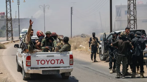 Nach US-Angaben haben Israel und Syrien einer Waffenruhe zugestimmt. (Archivfoto) - © Ghaith Alsayed/AP/dpa